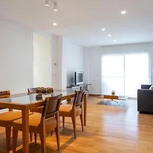https://hauzify-i-apartament-llao.catalonia-hotels.com